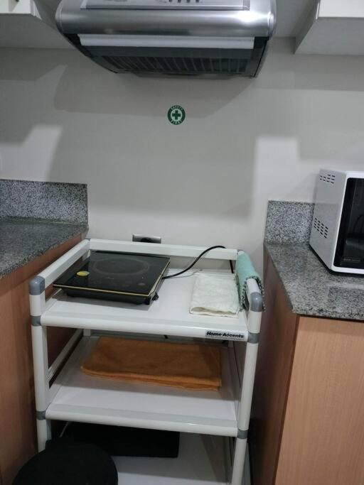 Cubao Manhattan Heights, Unit 8Bc Tower B, 1 Br มะนิลา ภายนอก รูปภาพ