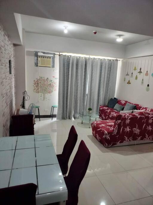 Cubao Manhattan Heights, Unit 8Bc Tower B, 1 Br มะนิลา ภายนอก รูปภาพ